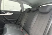 Audi A4 40 TFSI mHEV quattro S tronic
