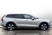 Volvo V60 CC Plus B4 D AWD aut