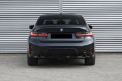 BMW Seria 3 330i xDrive M Sport