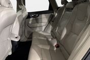 Volvo XC60 B4 D AWD Momentum