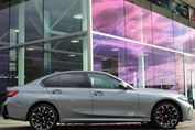 BMW Seria 3 330d xDrive M Sport