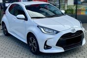 Toyota Yaris Style 1.5 hybrid