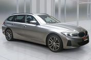 BMW Seria 3 330i xDrive sport-aut