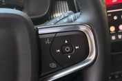 Volvo XC40 B4 Plus Dark
