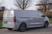 Ford Transit Custom 320 L2H1 Limited A8