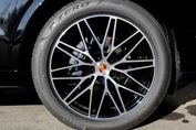 Porsche Cayenne Coupe E-Hybrid Black Edition
