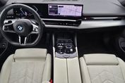BMW Seria 5 520d xDrive mHEV M Sport aut