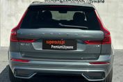 Volvo XC60 T8 Plug-In Hybrid AWD Ultra Dark