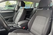 Volkswagen Passat Business 1.5 TSI  DSG