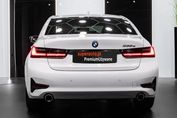BMW Seria 3 330e