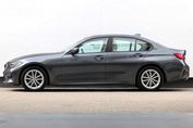 BMW Seria 3 318d Advantage aut