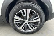 Peugeot 3008 Allure Pack 1.6 Hybrid e-EAT8