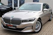 BMW Seria 7 745e