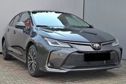 Toyota Corolla Style 1.5 Benzyna CVT