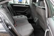 Volkswagen Passat 1.5 TSI EVO Business