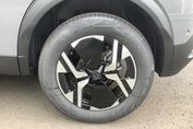 Peugeot 2008 ALLURE 1.2 mHEV e-DCS6