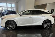 Lexus RX 350h Omotenashi