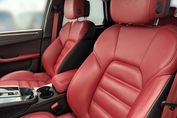 Porsche Macan T