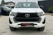 Toyota HiLux Double Cab DLX 4x4