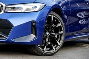 BMW Seria 3 330d xDrive M Sport