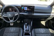 Volkswagen Golf 1.5 eTSI EVO R-Line DSG