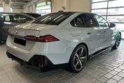 BMW Seria 5 520i M Sport