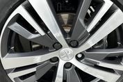 Peugeot 3008 Allure Pack 1.6 Hybrid e-EAT8 4x4