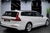Volvo V60 B3 B Momentum Core