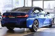 BMW Seria 3 330i xDrive M Sport aut