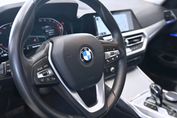 BMW Seria 3 318i