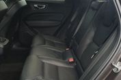 Volvo XC60 B5 B AWD Plus Dark aut