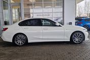 BMW Seria 3 320d xDrive M Sport