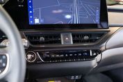 Lexus UX 300h F Sport Design