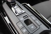 Toyota Prius Prestige 2.0 Hybrid Plug-in