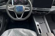 Volkswagen Passat Business Plus 1.5 TSI mHEV DSG
