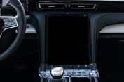 Hongqi H5 Deluxe 2.0T DSG