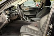 BMW Seria 5 530e iPerformance xDrive Sport Line sport aut