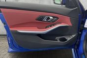 BMW Seria 3 Touring 330i xDrive M Sport
