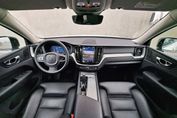 Volvo XC60 T6 Plug-In Hybrid AWD Plus Dark aut