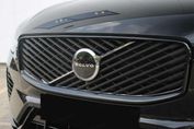 Volvo XC60 B5 AWD Plus Dark