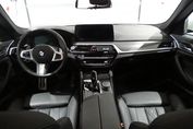 BMW Seria 5 520d xDrive M Sport