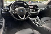 BMW Seria 3 318i