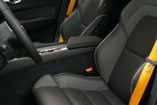 Volvo XC60 T8 Plug-In Hybrid AWD Polestar Engineered