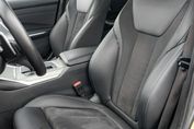 BMW Seria 3 330e xDrive M Sport sport-aut