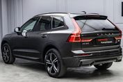 Volvo XC60 T8 AWD Plug-In Hybrid R-Design
