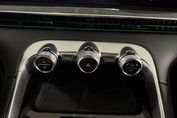 Omoda 9 Super Hybrid Exclusive AWD