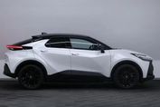 Toyota C-HR GR Sport 2.0 Hybrid Dynamic Force Plug-in