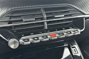 Peugeot 2008 GT 1.5 BlueHDI EAT8