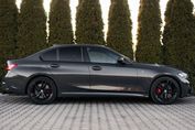 BMW Seria 3 330e M Sport sport-aut