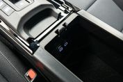 Toyota Prius 2.0 Plug-in Hybrid Prestige